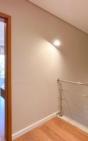 Apartamento à venda com 200m², 3 quartos e 3 vagas Apartamento à venda com 200m², 3 quartos e 3 vagasAcesso aos Quartos