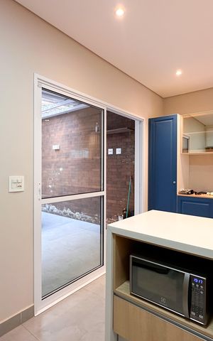 Apartamento à venda com 200m², 3 quartos e 3 vagas Apartamento à venda com 200m², 3 quartos e 3 vagasCozinha