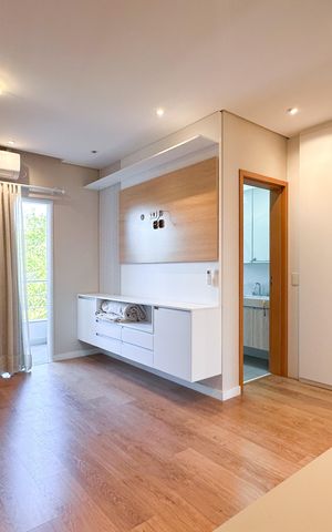Apartamento à venda com 200m², 3 quartos e 3 vagas Apartamento à venda com 200m², 3 quartos e 3 vagasSuíte 2