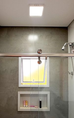 Apartamento à venda com 200m², 3 quartos e 3 vagas Apartamento à venda com 200m², 3 quartos e 3 vagasBanheiro da Suíte 2