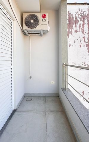 Apartamento à venda com 200m², 3 quartos e 3 vagas Apartamento à venda com 200m², 3 quartos e 3 vagasSacada da Suíte 2