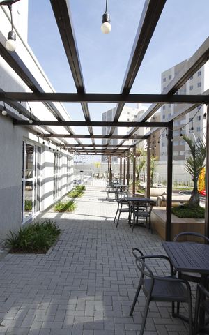 Apartamento para alugar com 70m², 3 quartos e 2 vagasÁrea comum - Playground