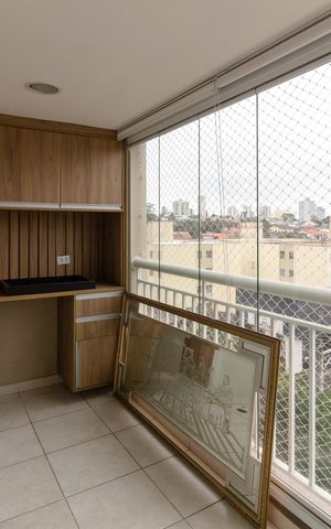 Apartamento para alugar com 72m², 3 quartos e 1 vagaVaranda