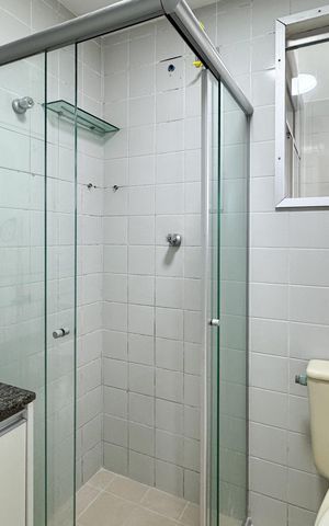 Apartamento à venda com 65m², 2 quartos e 1 vaga Apartamento à venda com 65m², 2 quartos e 1 vagaBanheiro Social