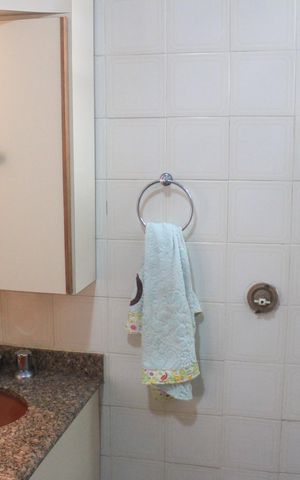 Apartamento à venda com 80m², 2 quartos e 2 vagasBanheiro