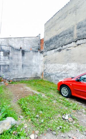 Casa à venda com 160m², 4 quartos e 4 vagasGaragem
