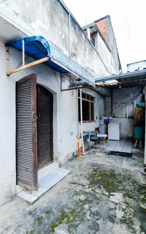 Casa à venda com 160m², 4 quartos e 4 vagasÁrea de Serviço    - Casa 3