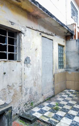 Casa à venda com 160m², 4 quartos e 4 vagasEdícula