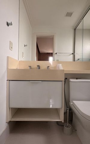 Apartamento à venda com 69m², 3 quartos e 2 vagas Apartamento à venda com 69m², 3 quartos e 2 vagasBanheiro da Suíte