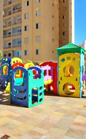 Apartamento à venda com 69m², 3 quartos e 2 vagas Apartamento à venda com 69m², 3 quartos e 2 vagasÁrea comum - Playground