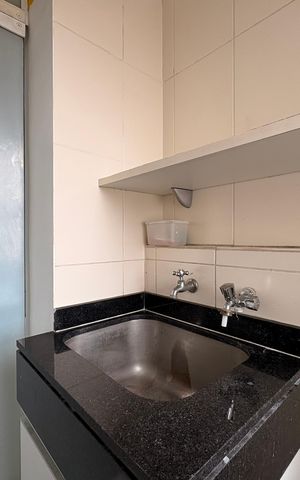 Apartamento à venda com 69m², 3 quartos e 2 vagas Apartamento à venda com 69m², 3 quartos e 2 vagasLavanderia