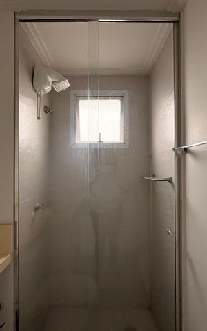 Apartamento à venda com 69m², 3 quartos e 2 vagas Apartamento à venda com 69m², 3 quartos e 2 vagasBanheiro da Suíte