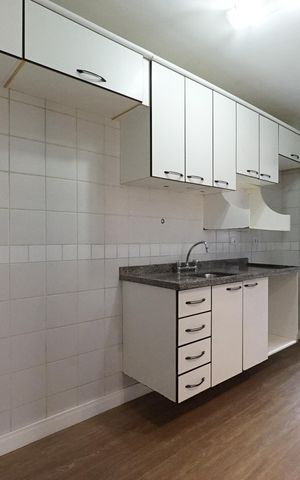 Apartamento para alugar com 66m², 2 quartos e 1 vagaCozinha