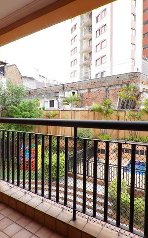 Apartamento para alugar com 66m², 2 quartos e 1 vagaVaranda