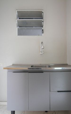 Casa para alugar com 80m², 2 quartos e sem vaga Sala/Cozinha