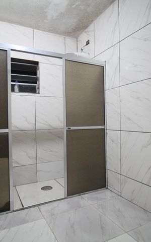 Casa para alugar com 80m², 2 quartos e sem vagaBanheiro