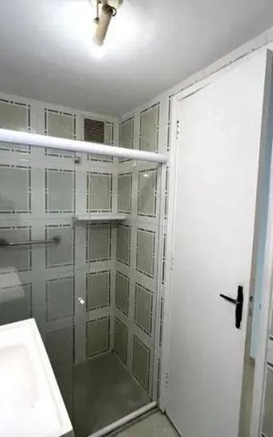 Apartamento à venda com 86m², 2 quartos e 1 vaga Apartamento à venda com 86m², 2 quartos e 1 vagaBanheiro 2