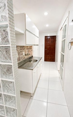 Apartamento à venda com 86m², 2 quartos e 1 vaga Apartamento à venda com 86m², 2 quartos e 1 vagaCozinha