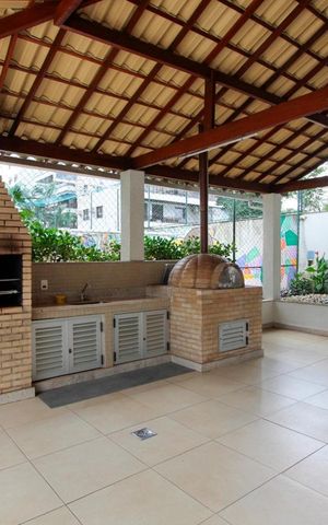 Apartamento à venda com 86m², 2 quartos e 1 vaga Apartamento à venda com 86m², 2 quartos e 1 vagaÁrea externa