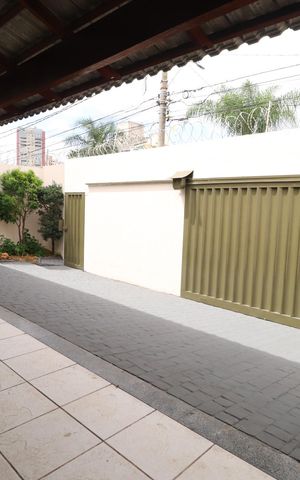 Casa para alugar com 120m², 3 quartos e sem vagaVaranda da Sala