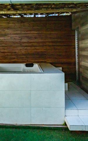 Casa para alugar com 400m², 4 quartos e 4 vagashidromassagem