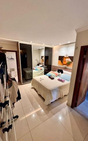Casa à venda com 535m², 6 quartos e 1 vaga Casa à venda com 535m², 6 quartos e 1 vagaQuarto