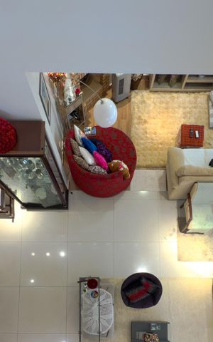 Casa à venda com 535m², 6 quartos e 1 vaga Casa à venda com 535m², 6 quartos e 1 vagaSala