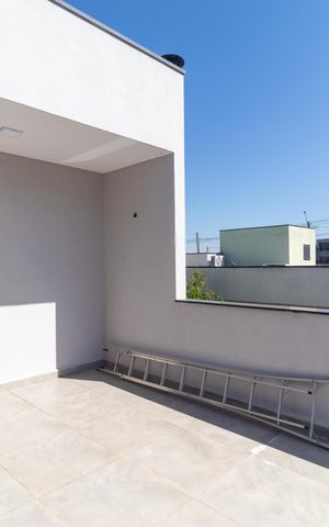 Casa de condomínio para alugar com 280m², 3 quartos e sem vaga Casa de condomínio para alugar com 280m², 3 quartos e sem vagaSacada da Suíte 02