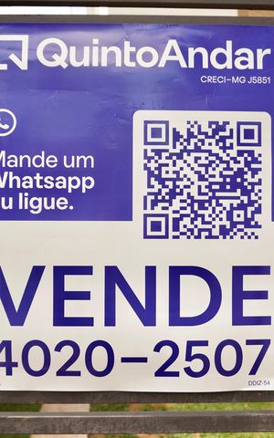 Studio à venda com 48m², 1 quarto e 1 vaga Studio à venda com 48m², 1 quarto e 1 vagaInstalação de placa 5A: foto 1