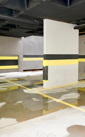 Studio à venda com 48m², 1 quarto e 1 vaga Studio à venda com 48m², 1 quarto e 1 vagaGaragem