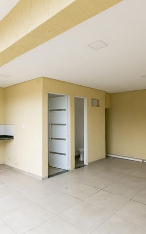 Casa para alugar com 90m², 2 quartos e 3 vagas Casa para alugar com 90m², 2 quartos e 3 vagasGaragem