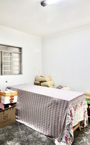 Casa à venda com 150m², 3 quartos e 2 vagas Casa à venda com 150m², 3 quartos e 2 vagasQuarto 2