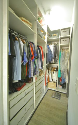 Apartamento à venda com 113m², 4 quartos e 2 vagasCloset da suíte