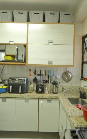 Apartamento à venda com 113m², 4 quartos e 2 vagasCozinha 