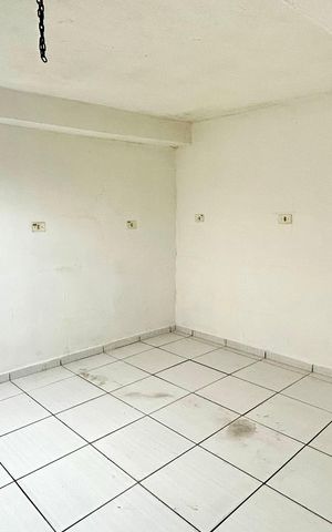 Casa para alugar com 43m², 1 quarto e sem vaga Casa para alugar com 43m², 1 quarto e sem vagaQuarto