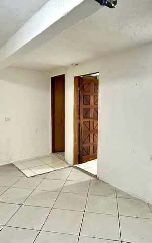 Casa para alugar com 43m², 1 quarto e sem vaga Casa para alugar com 43m², 1 quarto e sem vagaSala/Cozinha
