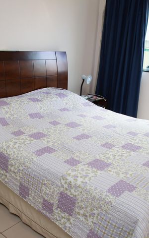 Casa de condomínio à venda com 202m², 4 quartos e 4 vagas Casa de condomínio à venda com 202m², 4 quartos e 4 vagasQuarto