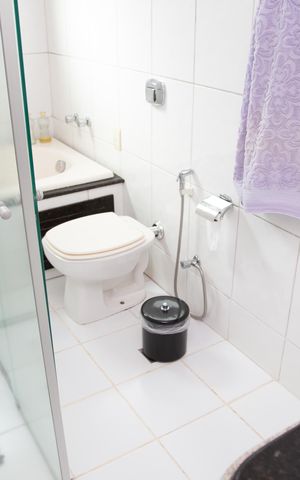 Casa de condomínio à venda com 202m², 4 quartos e 4 vagas Casa de condomínio à venda com 202m², 4 quartos e 4 vagasBanheiro da Suíte