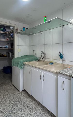 Casa à venda com 210m², 3 quartos e 3 vagas