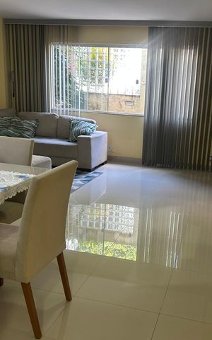 Casa de condomínio à venda com 120m², 3 quartos e 2 vagas Casa de condomínio à venda com 120m², 3 quartos e 2 vagasSala