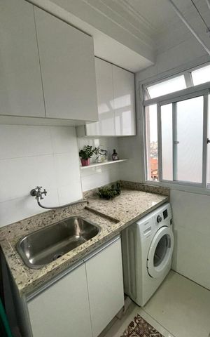 Apartamento à venda com 50m², 2 quartos e 1 vaga Apartamento à venda com 50m², 2 quartos e 1 vagaÁrea de serviço