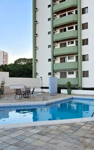 Apartamento para alugar com 170m², 3 quartos e 2 vagas Apartamento para alugar com 170m², 3 quartos e 2 vagasPiscina