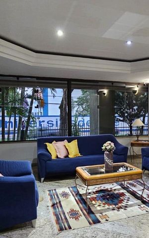 Apartamento para alugar com 170m², 3 quartos e 2 vagas Apartamento para alugar com 170m², 3 quartos e 2 vagasSala