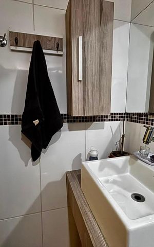 Apartamento para alugar com 47m², 2 quartos e sem vaga Apartamento para alugar com 47m², 2 quartos e sem vagaBanheiro