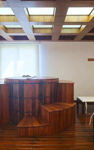 Apartamento à venda com 151m², 4 quartos e 3 vagas Apartamento à venda com 151m², 4 quartos e 3 vagasÁrea Comum - Spa