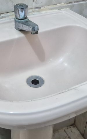 Apartamento à venda com 56m², 2 quartos e sem vaga Apartamento à venda com 56m², 2 quartos e sem vagaBanheiro