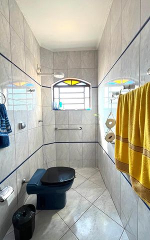 Casa para alugar com 90m², 3 quartos e 1 vaga Casa para alugar com 90m², 3 quartos e 1 vagaBanheiro