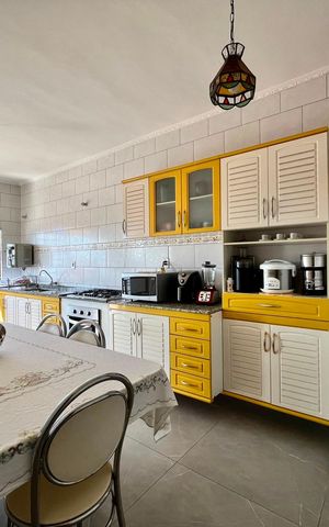 Casa para alugar com 90m², 3 quartos e 1 vaga Casa para alugar com 90m², 3 quartos e 1 vagaCozinha