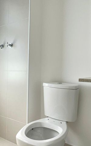 Apartamento à venda com 56m², 2 quartos e 1 vaga Apartamento à venda com 56m², 2 quartos e 1 vagaBanheiro da Suíte