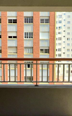 Apartamento à venda com 56m², 2 quartos e 1 vaga Apartamento à venda com 56m², 2 quartos e 1 vagaVaranda